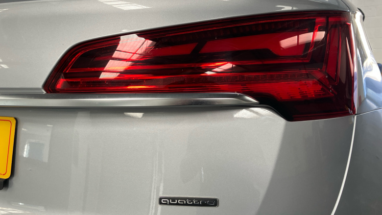 Audi Q5 45 TFSI Quattro Sport 5dr S Tronic Petrol Estate